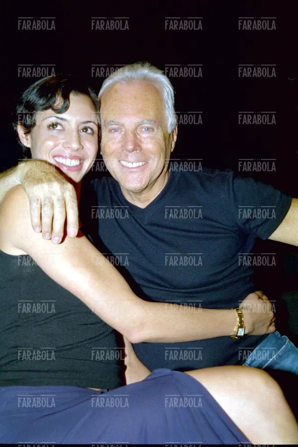 Giorgio Armani con Drena De Niro, Milano, 2001 - Farabola Immagine digitale