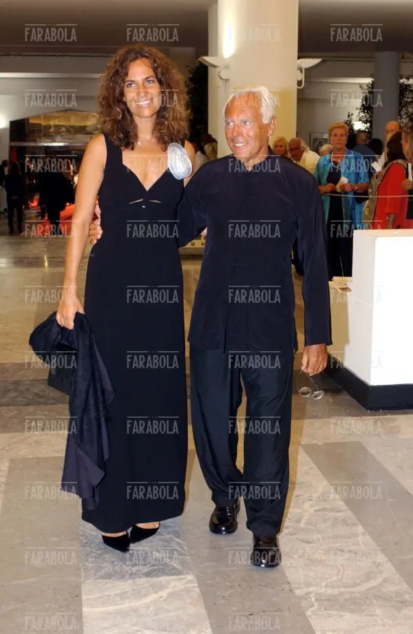 Giorgio Armani con la nipote Roberta, Festival di Venezia, 2002 - Farabola Immagine digitale