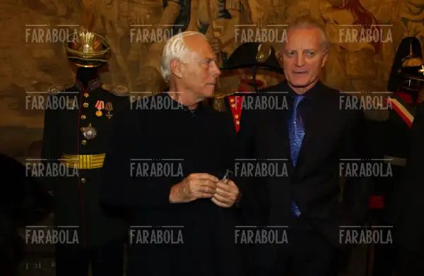 Giorgio Armani e Santo Versace, Premio Giornalismo a Franca Sozzani, Milano, 2004 - Farabola Immagine digitale
