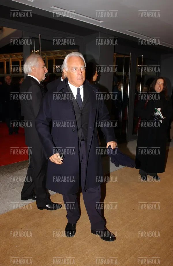 Giorgio Armani, Teatro degli Arcimboldi, Milano, 2002 - Farabola Immagine digitale