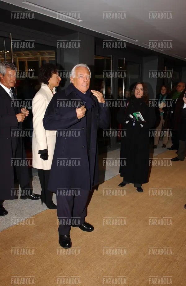 Giorgio Armani, Teatro degli Arcimboldi, Milano, 2002 - Farabola Immagine digitale