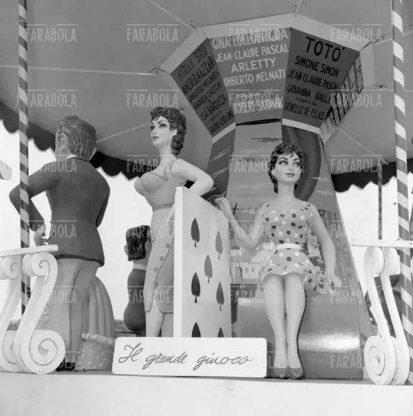 Giostra dedicata al cinema, Festival di Venezia, 1954 - Farabola Immagine digitale