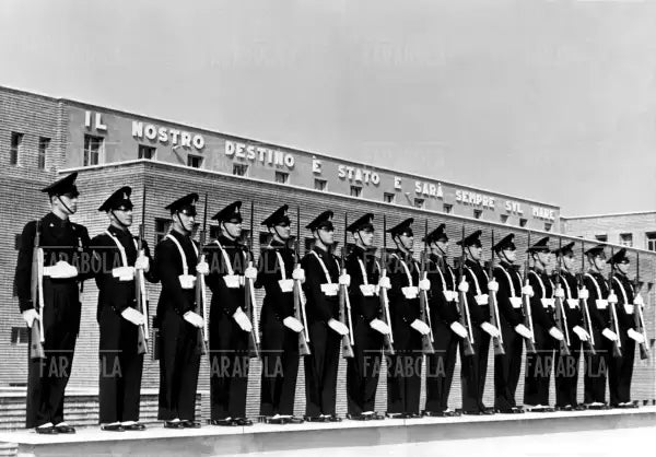 Giovani Allievi del Collegio Navale della GIL, Venezia, 1939 - Farabola Immagine digitale