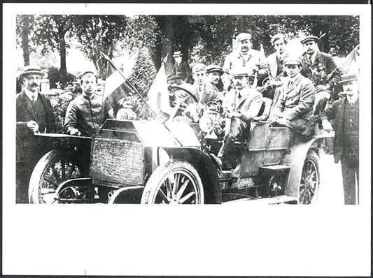 Giovanni Agnelli al termine di una corsa 1945 Ft 37849 - Stampa 24x18 cm - Farabola Stampa ai sali d'argento (anni 90)
