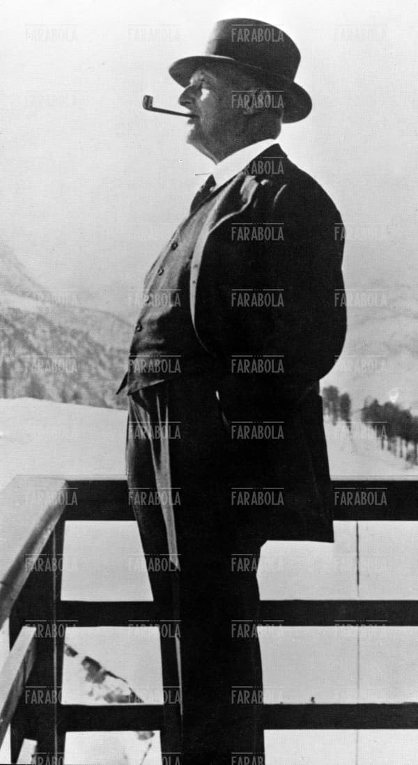 Giovanni Agnelli, anni 30 - Farabola Immagine digitale