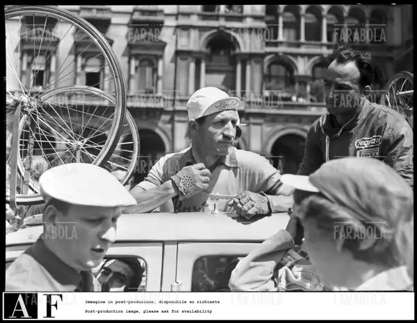 Giro d'Italia, Partenza Giro d'Italia, 1952 - Farabola Immagine digitale