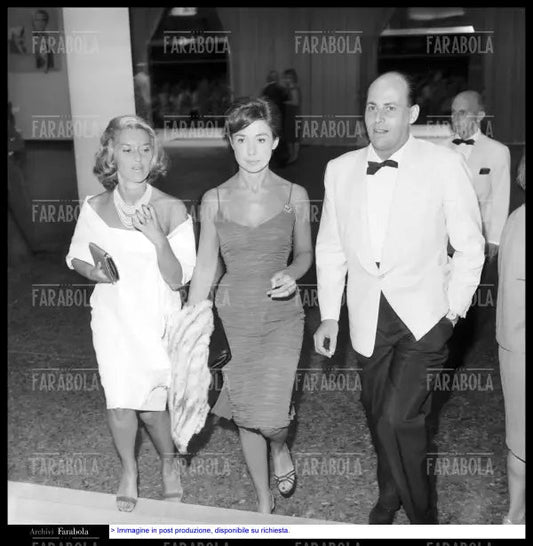 Gisella Sofio, Vera Gherarducci e Vittorio De Seta, Festival di Venezia, 1961 - Farabola Immagine digitale
