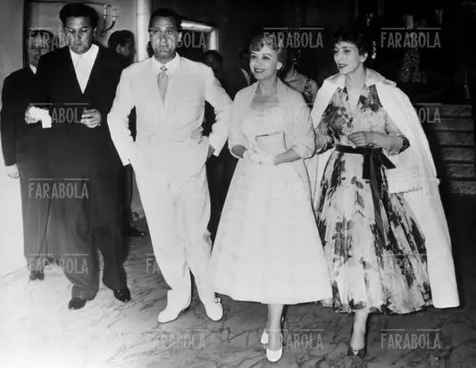 Giulietta Masina, Federico Fellini, Alberto Sordi e Valentina Cortese, Roma, 1955 - Farabola Immagine digitale