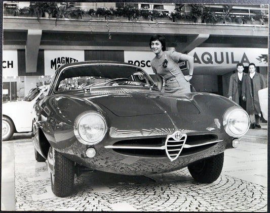 Giulietta Sprint Bertoni Salone Auto 1958 Ft 35337 - Stampa 21x27 cm - Farabola Stampa ai sali d'argento