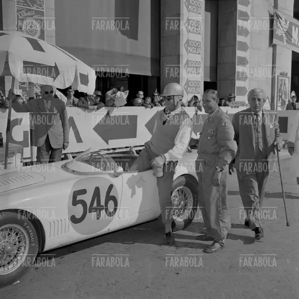 Giulio Cabianca su Osca MT 4 1500 cc, Mille Miglia, 1955 - Farabola Immagine digitale
