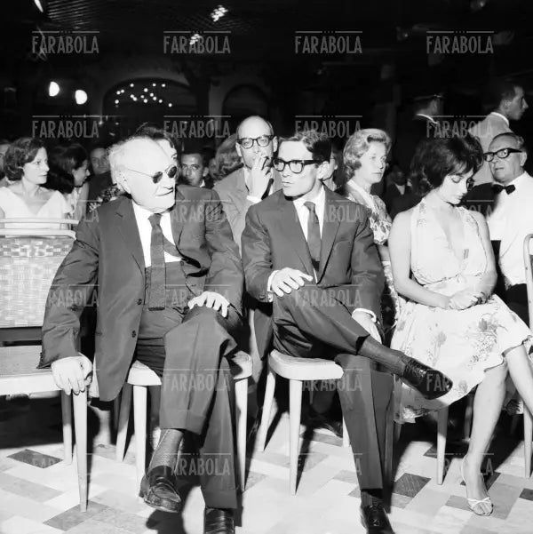 Giuseppe Ungaretti, Pier Paolo Pasolini e Adriana Asti, Premio Viareggio, 1962 - Farabola Immagine digitale