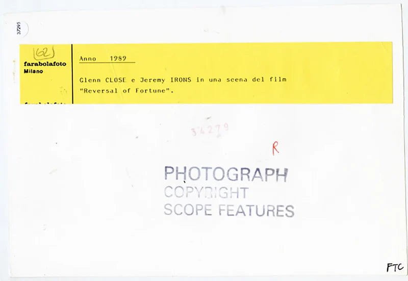 Glenn Glose e Jeremy Irons Il mistero... Ft 37295 - Stampa 24x18 cm - Farabola Stampa ai sali d'argento (anni 90)