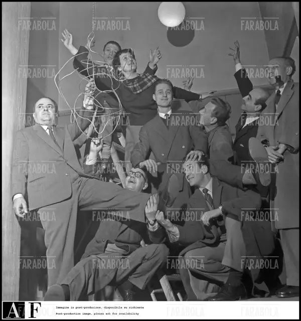 Gli artisti del Movimento Spazialista, 1952 - Farabola Immagine digitale