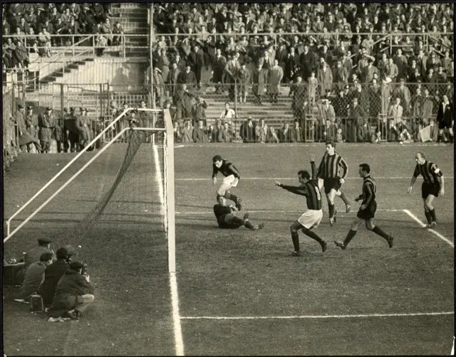 Gol di Mariani Milan - Inter 1958 Ft 4124 - Stampa 21x27 cm - Farabola Stampa ai sali d'argento