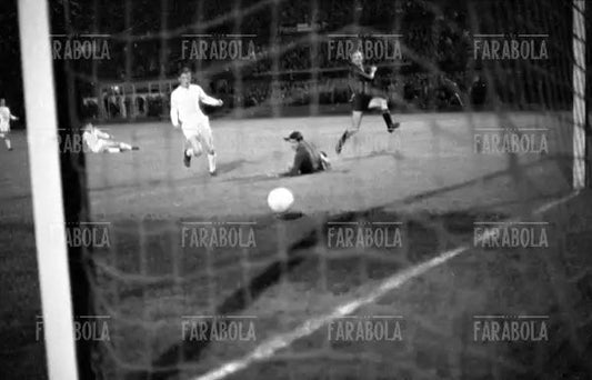 Gol di Sandro Mazzola, Real Madrid vs Inter, Coppa dei Campioni, 1964 - Farabola Immagine digitale