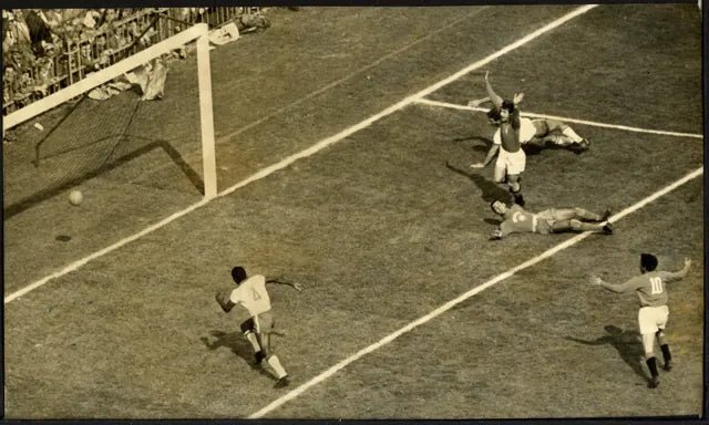 Gol di Virgili Italia - Brasile 1956 Ft 3915 - Stampa 20x12 cm - Farabola Stampa ai sali d'argento