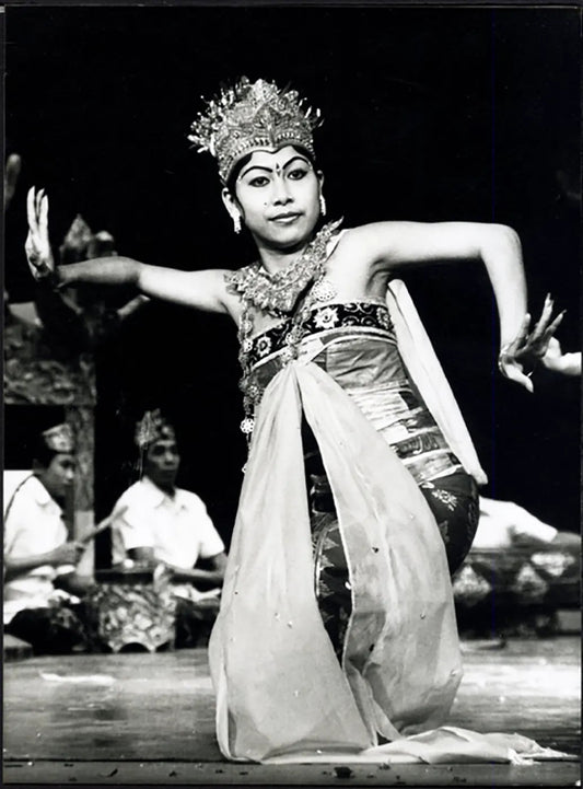 Gong - Sawan Balli rituali indonesiani 1978 Ft 37228 - Stampa 24x18 cm - Farabola Stampa ai sali d'argento