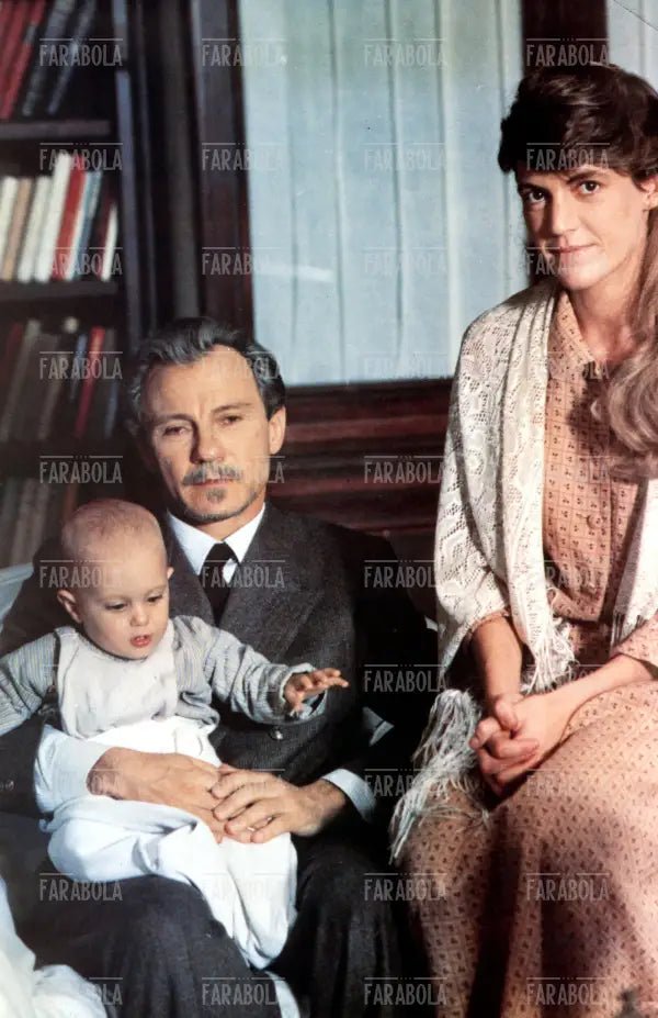 Harvey Keitel e Flaminia Lizzani in una scena del film Caro Gorbaciov, 1988 - Farabola Immagine digitale