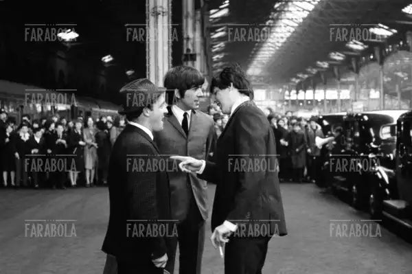 I Beatles sul set del film A Hard Day's Night, 1964 - Farabola Immagine digitale