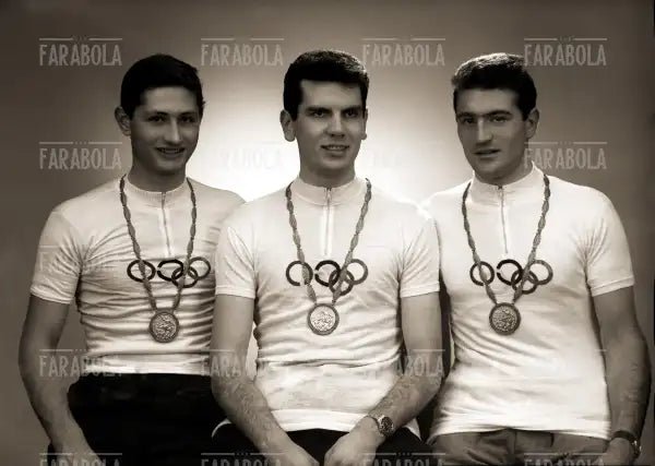 I cicllisti Marino Vigna, Ottavo Cogliati e Antonio Bailetti, Olimpiadi di Roma, 1960 - Farabola Immagine digitale