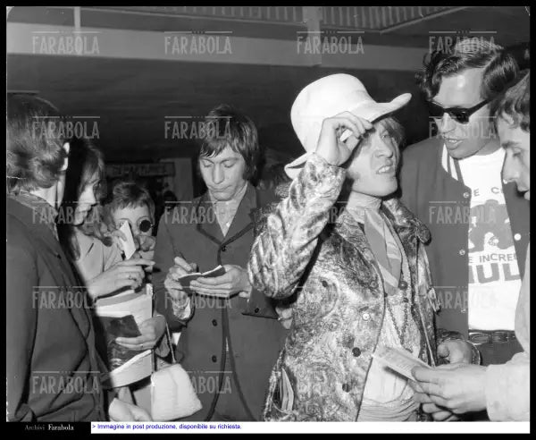 I Rolling Stones arrivano a Linate, Milano, 1967 - Farabola Immagine digitale