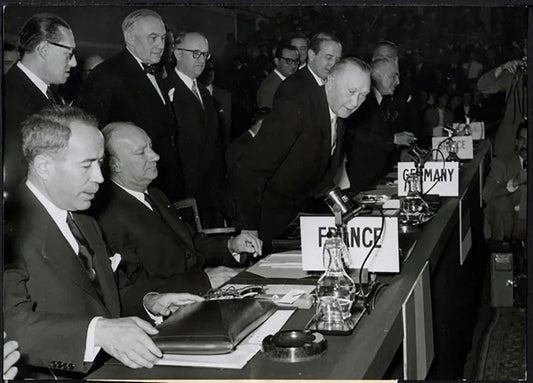 Il cancelliere Adenauer alla Nato 1955 Ft 37694 - Stampa 18x13 cm - Farabola Stampa ai sali d'argento