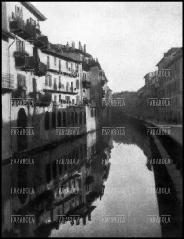 Il Naviglio in via Molino delle Armi, Milano, fine Ottocento - Farabola Immagine digitale