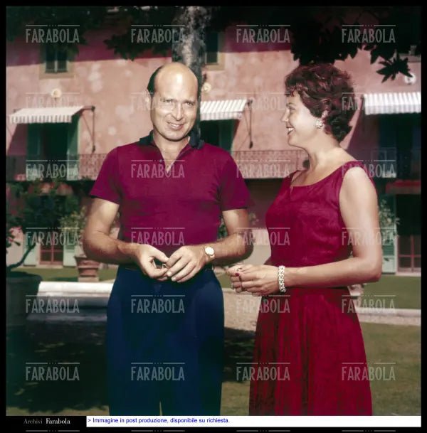 Il principe Alessandro Karadordevic di Jugoslavia e Maria Pia di Savoia, 1960 - Farabola Immagine digitale