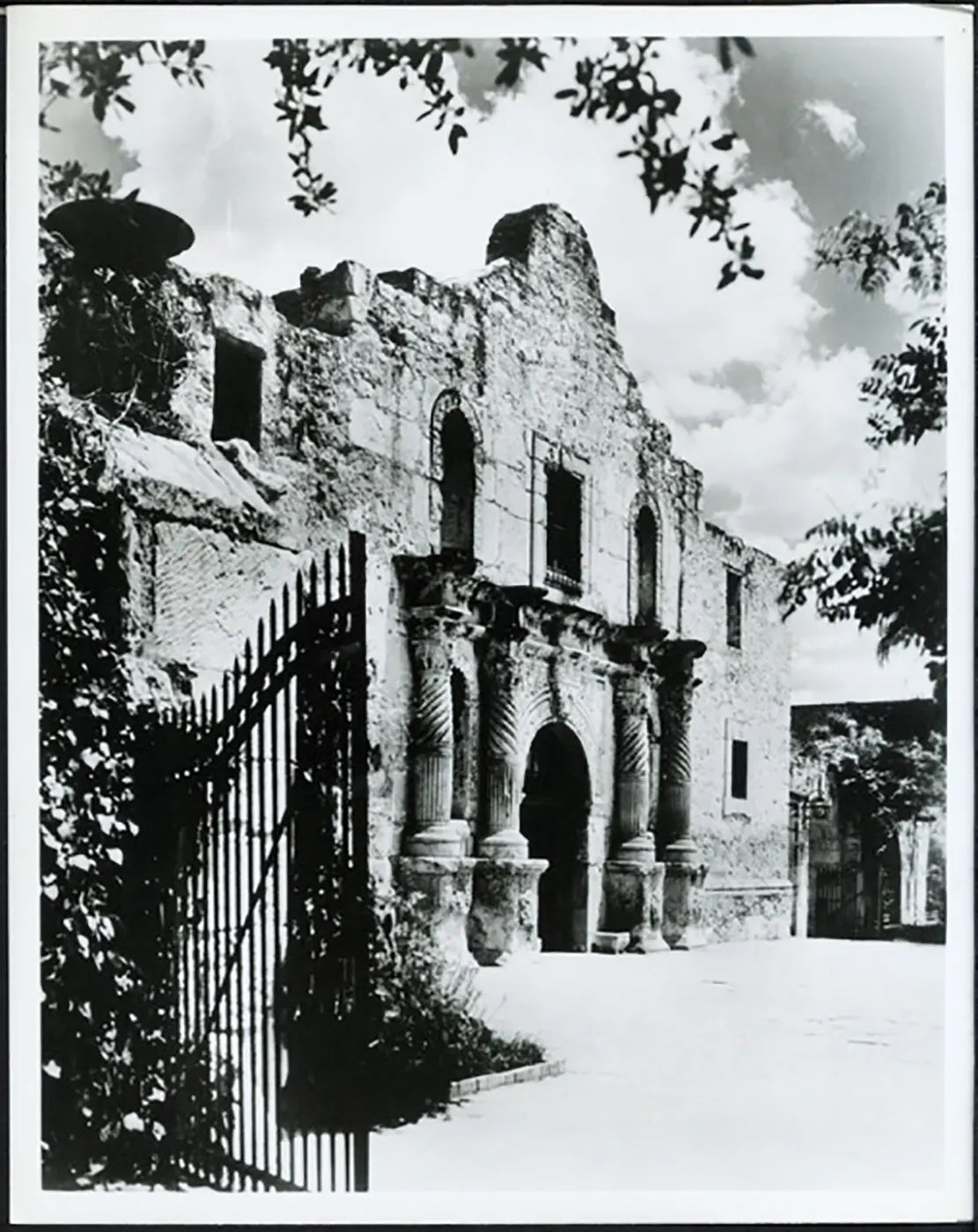 Il Santuario dell'Alamo in Texas anni 60 Ft 38006 - Stampa 20x25 cm - Farabola Stampa ai sali d'argento