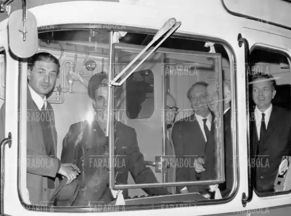 Inaugurazione della metropolitana di Milano, 1964 - Farabola Immagine digitale