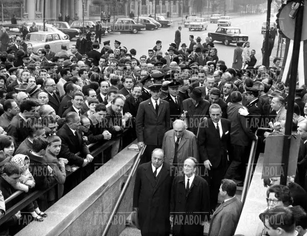 Inaugurazione della metropolitana di Milano Lotto Sesto - Marelli, 1964 - Farabola Immagine digitale