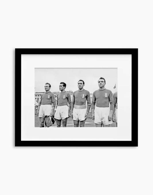 Italia-Portogallo 1949 - Farabola WhiteWall App Product