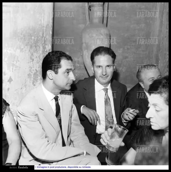 Italo Calvino e Carlo Cassola, Premio Strega, 1960 - Farabola Immagine digitale