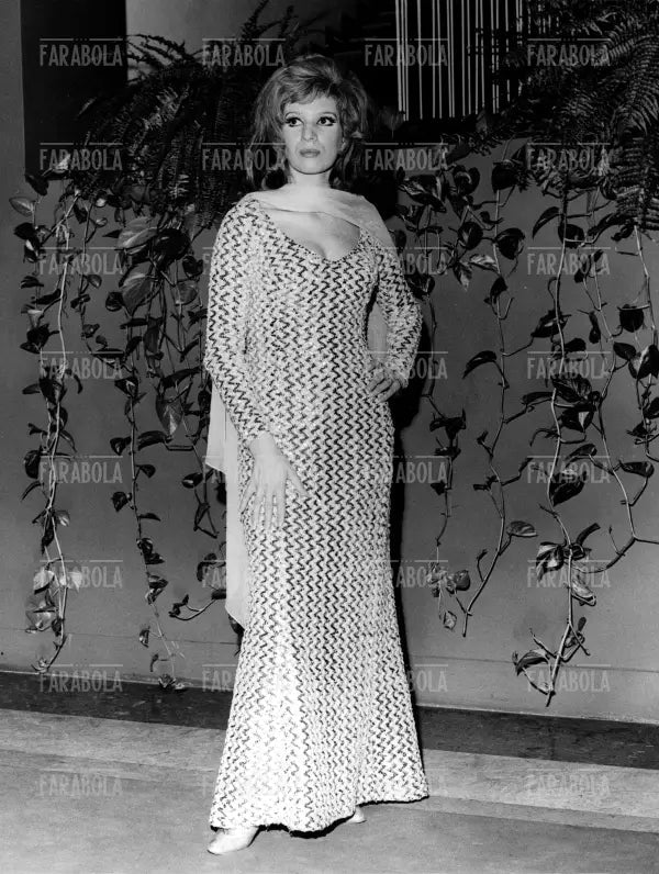 Iva Zanicchi, Festival di Venezia, 1969 - Farabola Immagine digitale