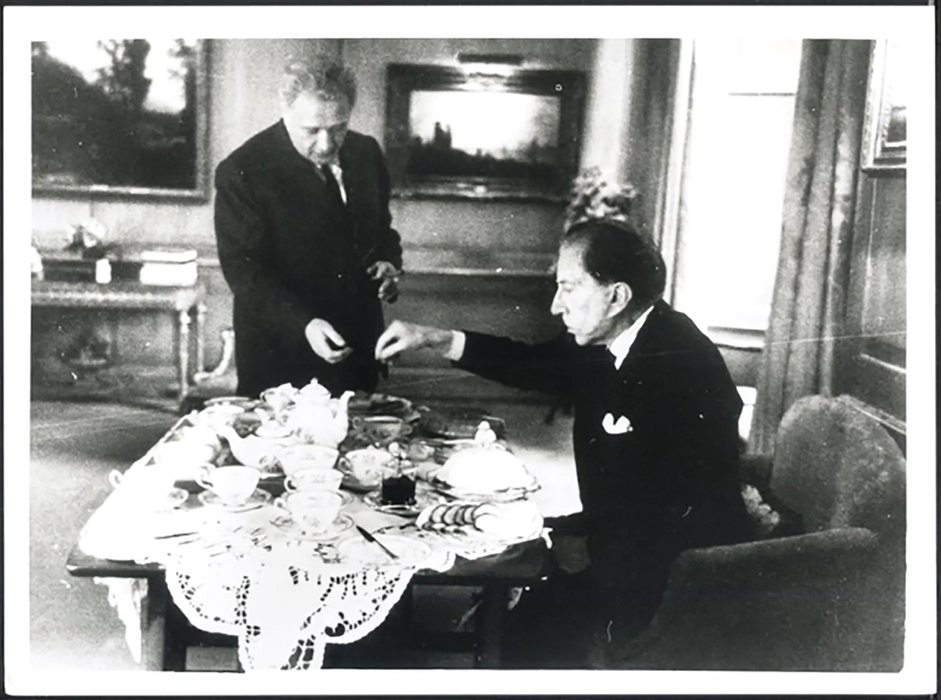 J. Paul Getty 1942 Ft 37565 - Stampa 24x18 cm - Farabola Stampa ai sali d'argento (anni 90)