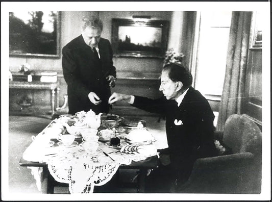 J. Paul Getty 1942 Ft 37565 - Stampa 24x18 cm - Farabola Stampa ai sali d'argento (anni 90)