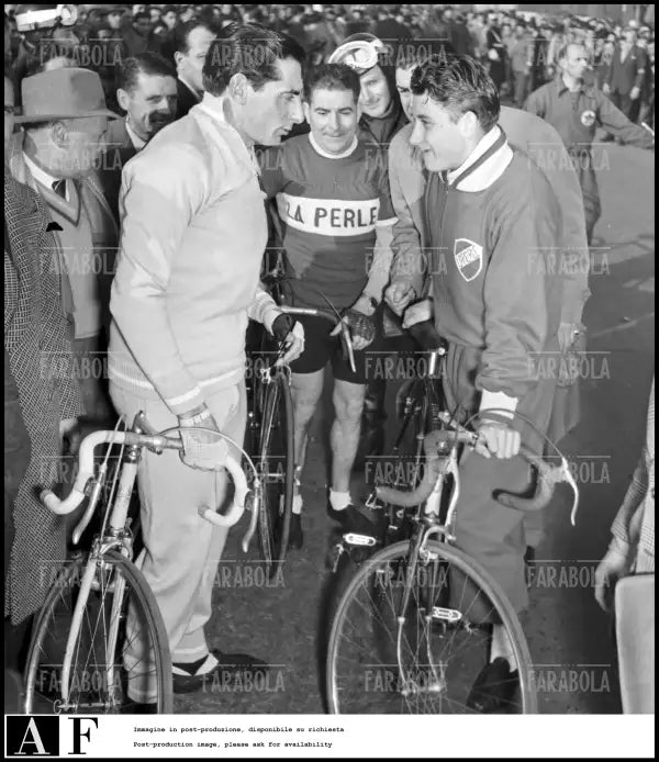 Jacques Anquetil e Fausto Coppi, 1954 - Farabola Immagine digitale