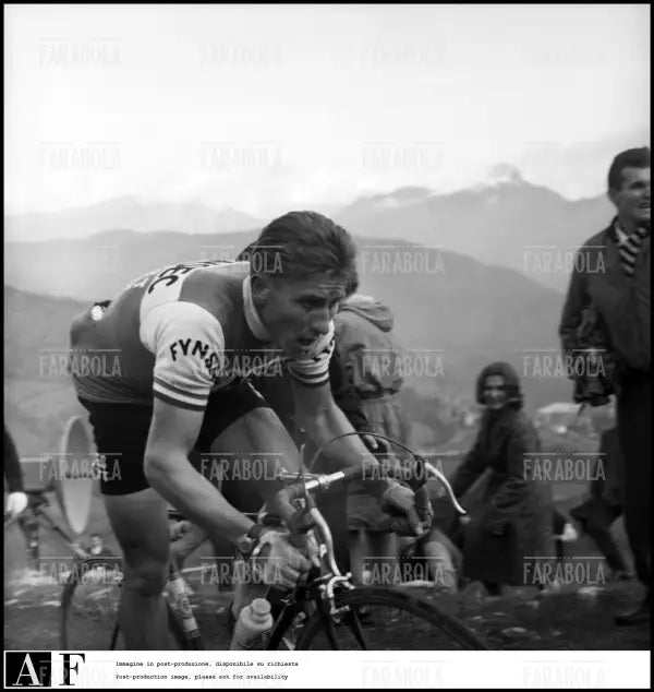 Jacques Anquetil, Giro di Lombardia, 1960 - Farabola Immagine digitale