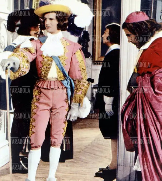 Jean François Poron ed Enrico Maria Salerno in una scena del film L'uomo dalla maschera, 1962 - Farabola Immagine digitale