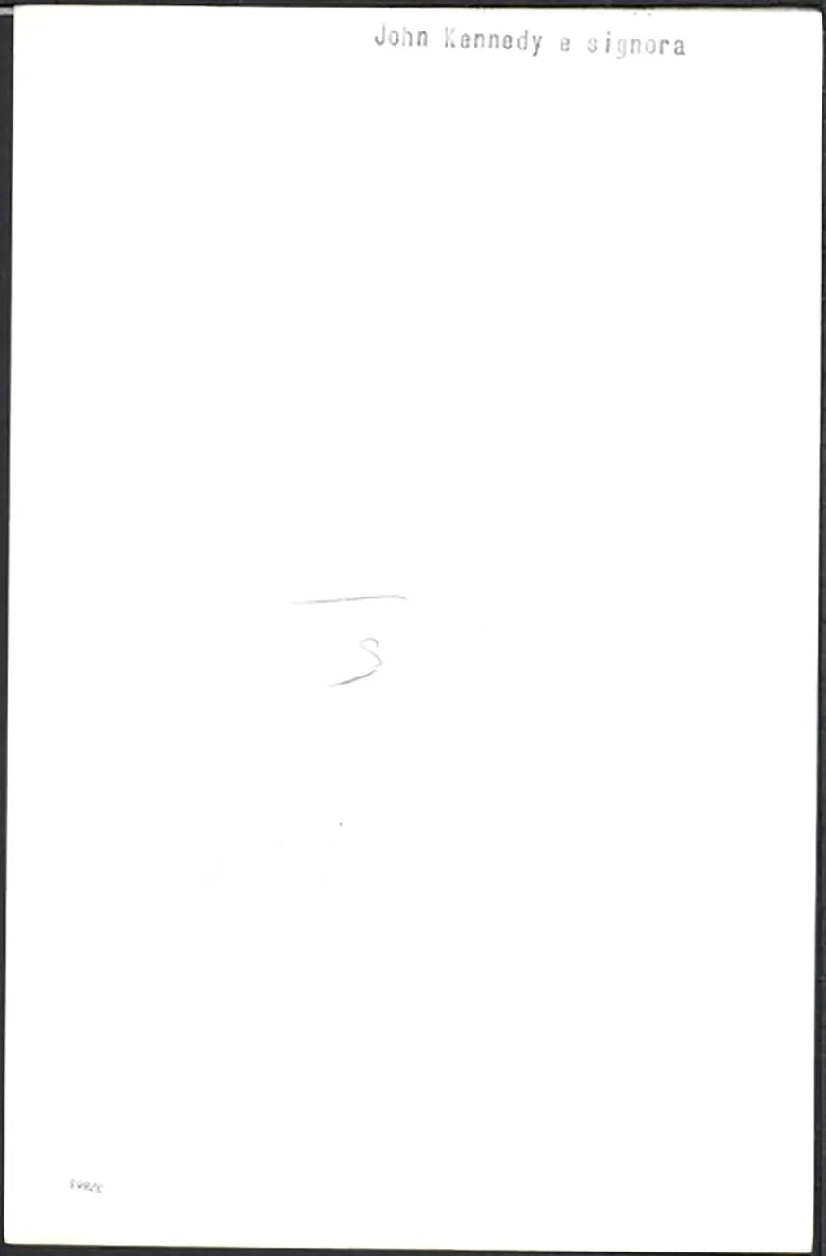 John F. Kennedy e la moglie anni 60 Ft 37865 - Stampa 18x27 cm - Farabola Stampa ai sali d'argento
