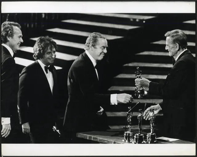 John Wayne e Michael Cimino Oscar 1979 Ft 35706 - Stampa 20x25 cm - Farabola Stampa ai sali d'argento