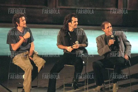 Jovanotti, Piero Pelù e Adriano Celentano, Francamente me ne infischio, 1999 - Farabola Immagine digitale