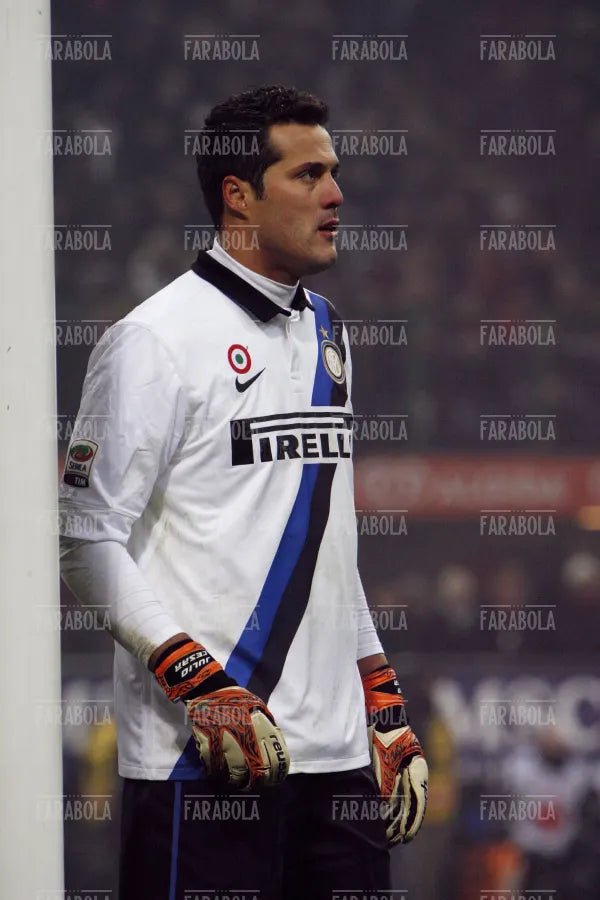 Julio Cesar, Milan vs Inter, 2012 - Farabola Immagine digitale