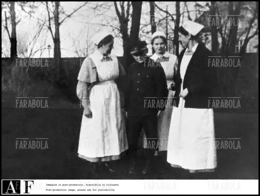Karol Wojtyla da bambino nella sua scuola, Polonia, anni 30 - Farabola Immagine digitale