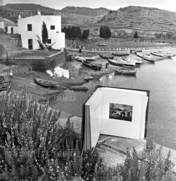 La casa di Salvador Dalì a Port Lligat, 1957 - Farabola Immagine digitale