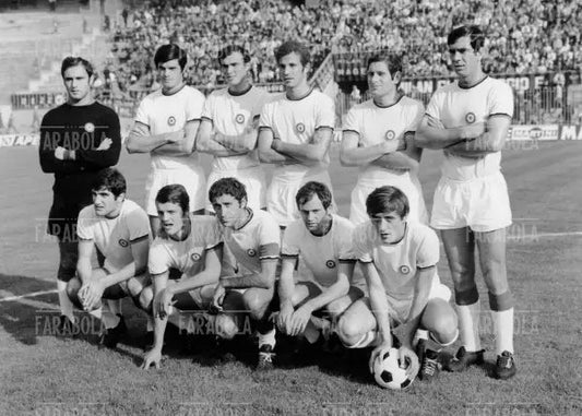 La formazione della Roma, Milan vs Roma, 1969 - Farabola Immagine digitale