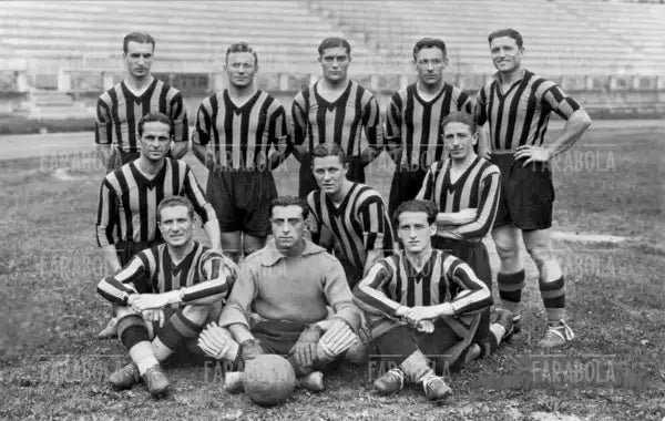 La formazione dell'Inter, 1933 - Farabola Immagine digitale