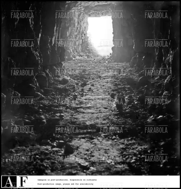 La Galleria Vittorio Emanuele III, Monte Grappa, anni 50 - Farabola Immagine digitale