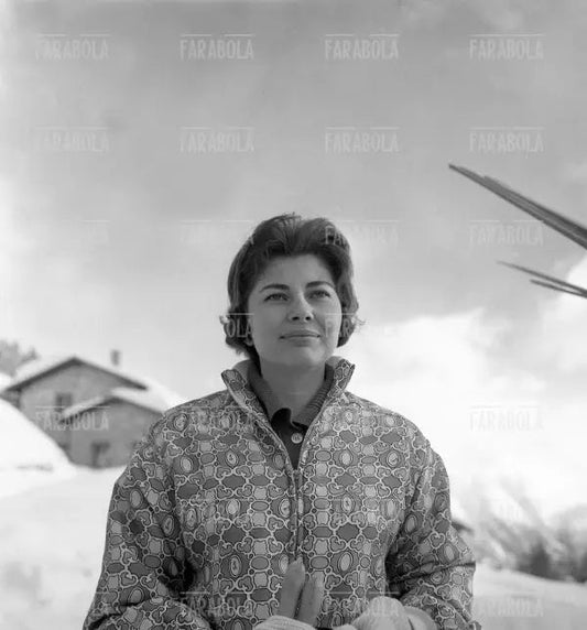 La principessa Soraya a Sankt Moritz, 1959 - Farabola Immagine digitale