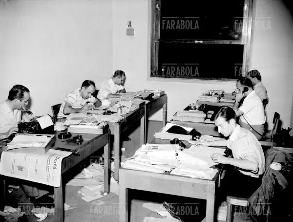 La redazione de l'Unità, Milano, 1948 - Farabola Immagine digitale